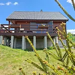 Holiday home Nad Cicha -domki Caloroczne W Gorach *