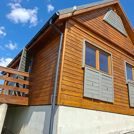 Holiday home Nad Cicha -domki Caloroczne W Gorach