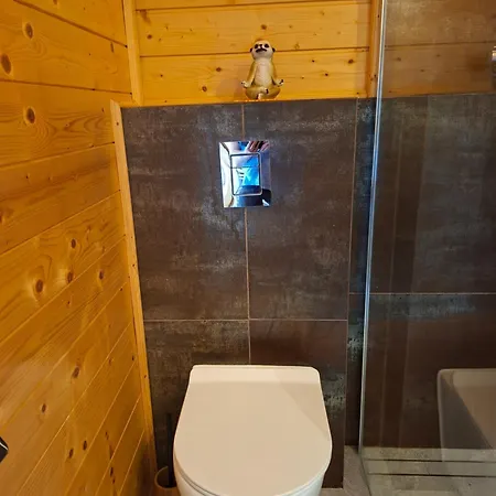Holiday home Nad Cicha -domki Caloroczne W Gorach Ujsoly