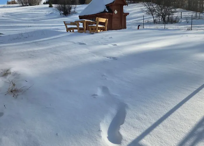 Feriehus Nad Cicha -domki Caloroczne W Gorach *